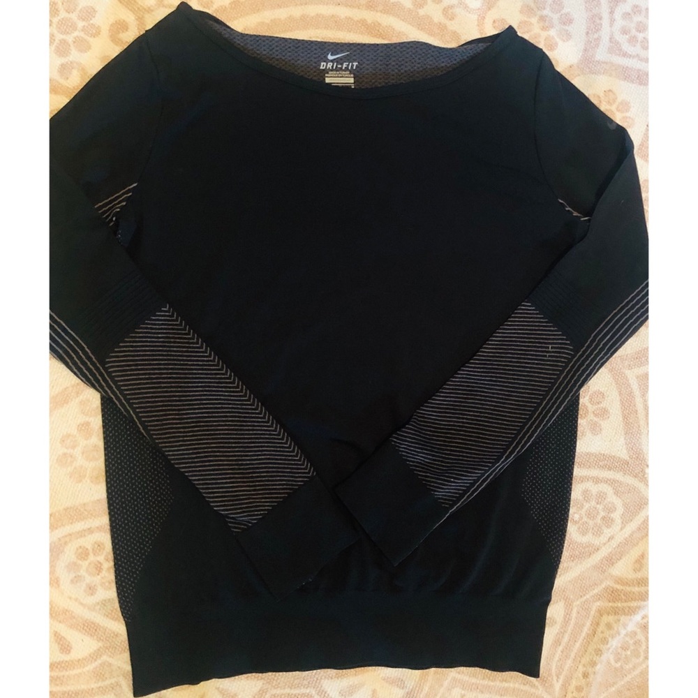 Nike Dry Fit Top